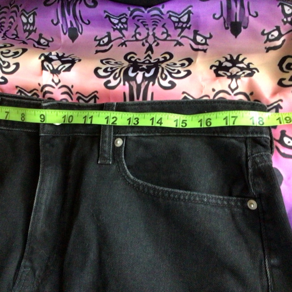 Wild Fable Black Highest Rise Mom Shorts Denim - Picture 4 of 6